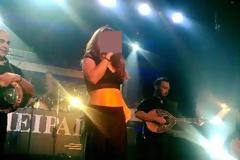 Θύμα χάκερ στο διαδίκτυο γνωστή τραγουδίστρια - Τι της συνέβη... [photo]