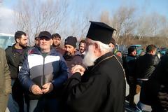 Βγήκαν νταούλια στο μπλόκο των αγροτών Ξάνθης - Στο πλευρό τους και ο Μητροπολίτης [photo]