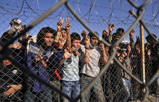 Αυτό είναι το σχέδιο της Κομισιόν για να γίνει η Ελλάδα αποθήκη με μετανάστες... - Φωτογραφία 1