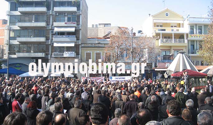 Παράλυσε η πόλη από τις κινητοποιήσεις των Αγροτών - Φωτογραφία 2