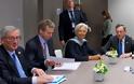 Φόβοι για την «βόμβα» του ΔΝΤ για περικοπές 15% στις συντάξεις