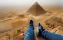 Γερμανός τουρίστας έβγαλε την απόλυτη φωτογραφία από την κορυφή της Μεγάλης Πυραμίδας της Γκίζας - Φωτογραφία 1