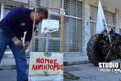 Nαύπλιο-Διαμαρτυρία αγροτών στην Περιφερειακή Ενότητα Αργολίδος... [photos]