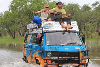 Ενα «τρελό» ζευγάρι: Ταξίδεψαν σε 50 χώρες με 8 δολάρια την ημέρα [photos] - Φωτογραφία 1