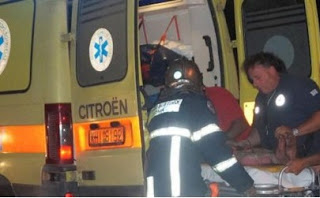 ΤΡΑΓΩΔΙΑ: Στο νοσοκομείο 13χρονη μετά από πτώση από μπαλκόνι - Φωτογραφία 1