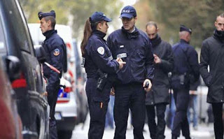 Τρόμος σε σχολείο στη Γαλλία: Θα πεθάνετε όλοι... - Φωτογραφία 1