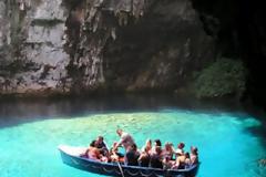 Η πανέμορφη υπόγεια λίμνη της Μελισσάνης [video]