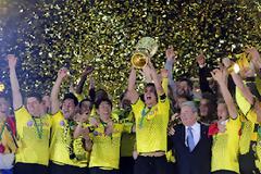 Χτίζει την Αυτοκρατορία της !! Νταμπλ η Ντόρτμουντ !! (pic+vid)