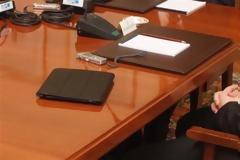 Ο Τσίπρας, το iPad και η γραβάτα