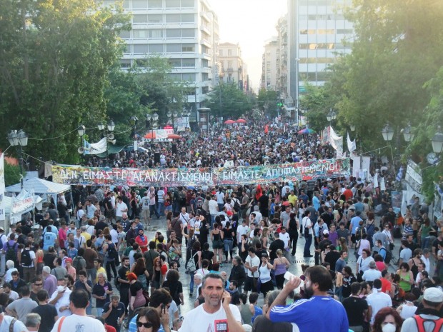 Όταν θα εμφανίζονται τα ΜΑΤ, το σύνθημα «Προσοχή, Προσοχή, Χρυσαυγίτες με στολή» δεν θα το φωνάζουν μόνο οι αναρχικοί, θα το φωνάζουν όλοι. - Φωτογραφία 2