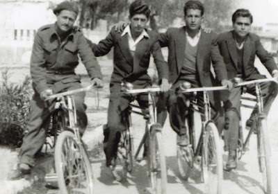 Αναβίωσαν την ποδηλατάδα του...1950! - Φωτογραφία 2