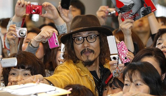 Ο Ιάπωνας σωσίας του Johnny Depp! - Φωτογραφία 2