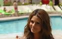 Hot: Maria Menounos σέξι στην πισίνα - Φωτογραφία 7