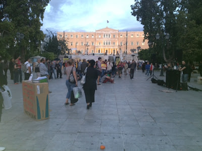 Συναυλία τώρα στο Σύνταγμα (Μarch to Athens ) - Φωτογραφία 3