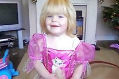 6χρονη σκοτώθηκε τη μέρα των γενεθλίων της έξω από το σπίτι της