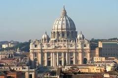 Τί κρύβεται κάτω από το Βατικανό;