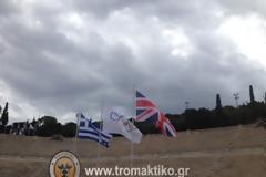 Mε το σύνθημα Ελλάδα Μπορείς η υποδοχή της Ολυμπιακής Φλόγας στο Καλλιμάρμαρο
