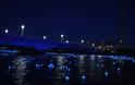 ΔΕΙΤΕ: Έριξαν 100.000 φώτα LED σε ποταμό! - Φωτογραφία 16