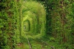 ΔΕΙΤΕ: 10 υπέροχα μέρη που μοιάζουν παραμυθένια αλλά είναι αληθινά!