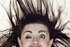 Ο αέρας παραμορφώνει και βγάζει… γέλιο!