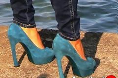 ΜΑΙΟΣ 2012 : Μια συλλογή από παπούτσια που όλες οι γυναίκες θα ήθελαν...