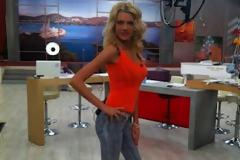 Η σέξι φωτογραφία της Σάσας Σταμάτη στο Twitter!