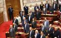 Αποχώρησε από τη Βουλή, η γνωστή Ρεπούση, όταν ο β. Πολύδωρας κάλεσε τους βουλευτές σε ενός λεπτού σιγή στη μνήμη της γενοκτονίας του Ποντιακού Ελληνισμού!!! - Φωτογραφία 3