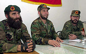Αλβανοί αντάρτες ηγέτες προειδοποιούν - Φωτογραφία 1