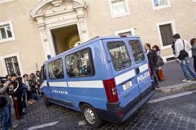 Ιταλία: Μια μαθήτρια νεκρή από έκρηξη σε σχολείο - Φωτογραφία 1