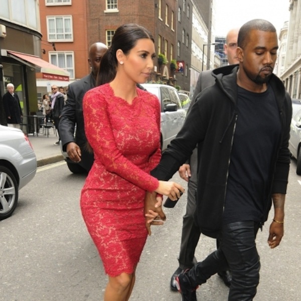 H Kim απαγορεύει τις γυναίκες από τις συναυλίες του Kanye - Φωτογραφία 1