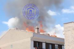 Καστοριά - Φωτιά σε δυόροφη οικοδομή στο κέντρο της πόλης