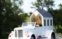 Η πρώτη «κινητή» εκκλησία που τελεί γάμους στο δρόμο! (PICS) - Φωτογραφία 2