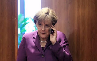 Spiegel: Η Μέρκελ όντως πρότεινε δημοψήφισμα - Φωτογραφία 1