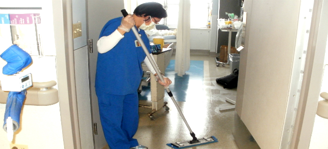 ΠΟΕΔΗΝ: Έως 40% πιο χαμηλό το κόστος καθαριότητας από εργαζόμενους με σύμβαση - Φωτογραφία 1