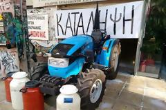 Πορεία διαμαρτυρίας στο κέντρο του Αγρινίου από τους αγρότες