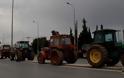 Έφοδος των αγροτών της Κ. Αχαϊας στην Πάτρα - Σκληραίνουν τη στάση τους και απειλούν με κλείσιμο των διοδίων του Ρίου