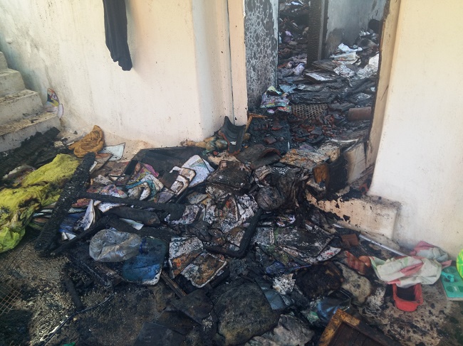 Φωτογραφίες και νεότερα από την τραγωδία από φωτιά σε σπίτι στην Αβόρανη - Φωτογραφία 6