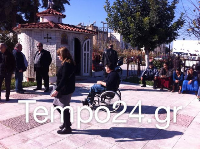 Θρήνος στην κηδεία του 8χρονου Νικόλα Σταμ. Λάσκαρη που κάηκε ζωντανός... [photos+video] - Φωτογραφία 6