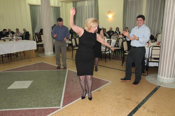 ΕΑΑΣ ΤΡΙΚΑΛΩΝ: ΚΟΠΗ ΠΙΤΑΣ - ΒΡΑΒΕΥΣΗ ΑΡΙΣΤΟΥΧΩΝ ΜΑΘΗΤΩΝ - ΧΟΡΟΕΣΠΕΡΙΔΑΣ - Φωτογραφία 118