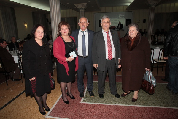 ΕΑΑΣ ΤΡΙΚΑΛΩΝ: ΚΟΠΗ ΠΙΤΑΣ - ΒΡΑΒΕΥΣΗ ΑΡΙΣΤΟΥΧΩΝ ΜΑΘΗΤΩΝ - ΧΟΡΟΕΣΠΕΡΙΔΑΣ - Φωτογραφία 17