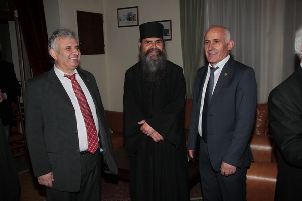 ΕΑΑΣ ΤΡΙΚΑΛΩΝ: ΚΟΠΗ ΠΙΤΑΣ - ΒΡΑΒΕΥΣΗ ΑΡΙΣΤΟΥΧΩΝ ΜΑΘΗΤΩΝ - ΧΟΡΟΕΣΠΕΡΙΔΑΣ - Φωτογραφία 43