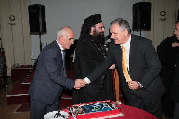 ΕΑΑΣ ΤΡΙΚΑΛΩΝ: ΚΟΠΗ ΠΙΤΑΣ - ΒΡΑΒΕΥΣΗ ΑΡΙΣΤΟΥΧΩΝ ΜΑΘΗΤΩΝ - ΧΟΡΟΕΣΠΕΡΙΔΑΣ - Φωτογραφία 60