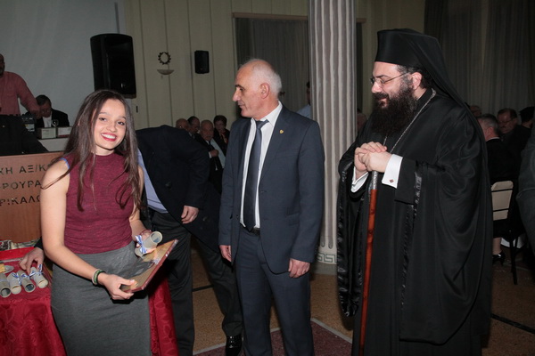 ΕΑΑΣ ΤΡΙΚΑΛΩΝ: ΚΟΠΗ ΠΙΤΑΣ - ΒΡΑΒΕΥΣΗ ΑΡΙΣΤΟΥΧΩΝ ΜΑΘΗΤΩΝ - ΧΟΡΟΕΣΠΕΡΙΔΑΣ - Φωτογραφία 67