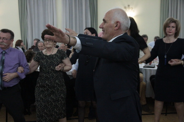 ΕΑΑΣ ΤΡΙΚΑΛΩΝ: ΚΟΠΗ ΠΙΤΑΣ - ΒΡΑΒΕΥΣΗ ΑΡΙΣΤΟΥΧΩΝ ΜΑΘΗΤΩΝ - ΧΟΡΟΕΣΠΕΡΙΔΑΣ - Φωτογραφία 98