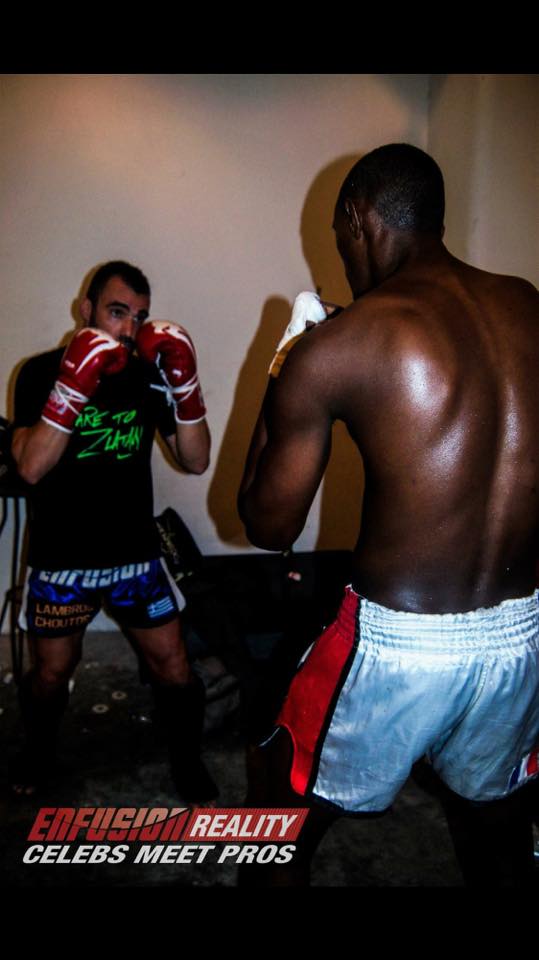 Kick boxer Ο... ΧΟΥΤΟΣ! (PHOTOS) - Φωτογραφία 2
