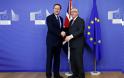 EE - Βρετανία: Πρώτη συμφωνία για τα επιδόματα σε ξένους