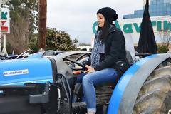 Έκλεψαν την παράσταση δύο αγρότισσες στην Σπάρτη