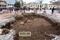 Aποκαλύφθηκε το δάπεδο Βυζαντινού ναού στην πόλη του Άργους