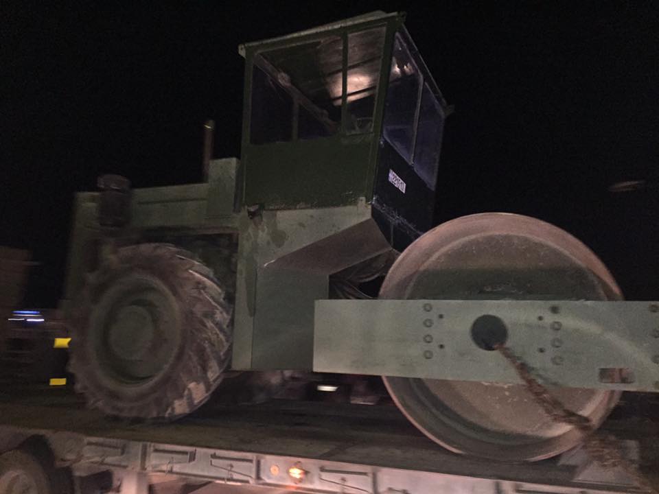 Μηχανήματα του στρατού αφίχθησαν στο λιμάνι της Κω - Φωτογραφία 4