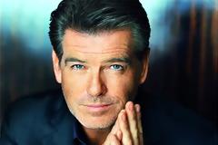 Δείτε τη γυναίκα του γοητευτικού Pierce Brosnan... [photos]